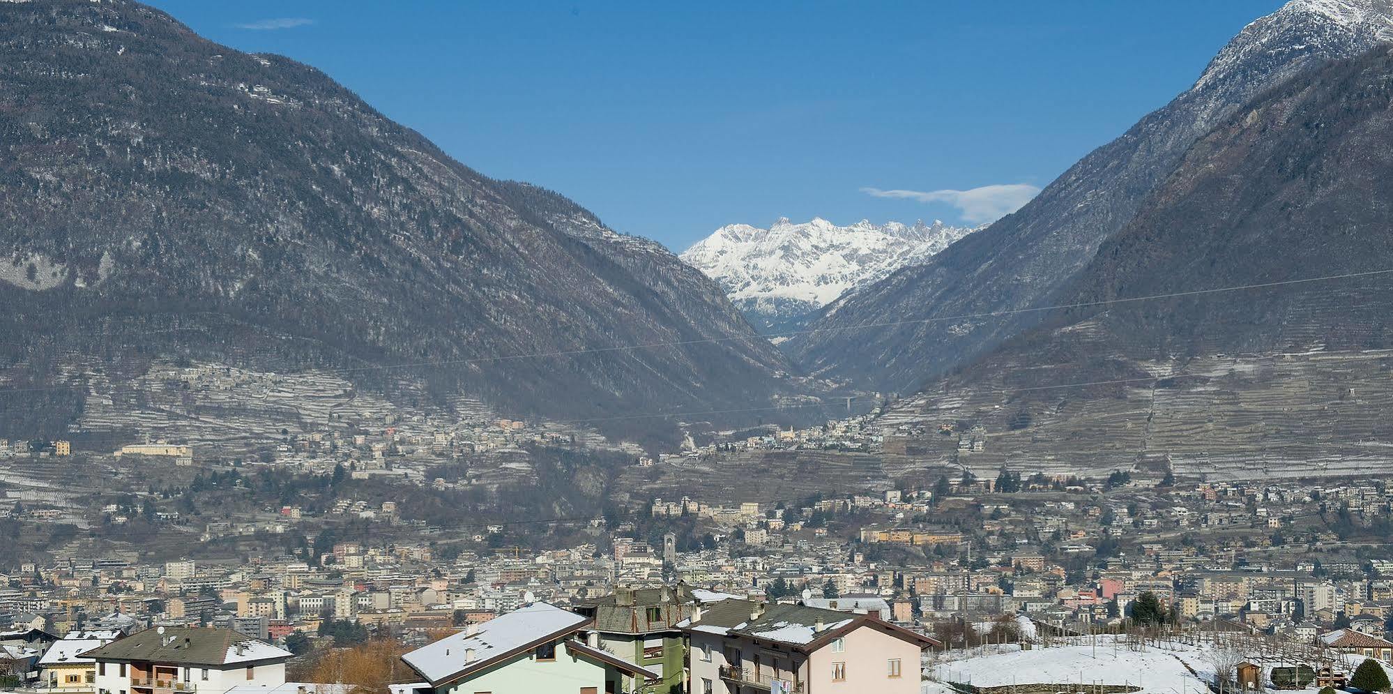 Hotel Campelli Sondrio Exterior photo